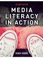 (EBOOK) MEDIA LITERACY IN ACTION : QUESTIONING THE MEDIA