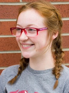 CWU Reading Glasses Red Ombre